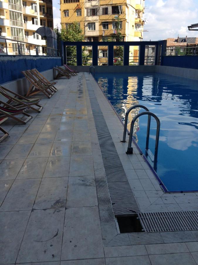 Yalcin Star Residence Apartment 300 Batumi Eksteriør bilde
